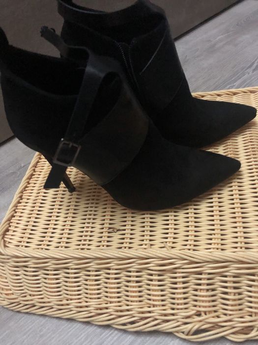 Женские ботильоны