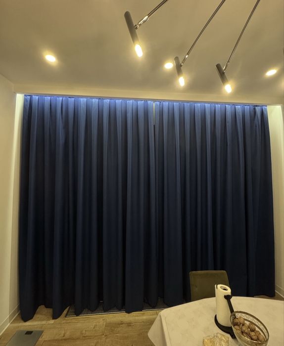 Продам новые шторы