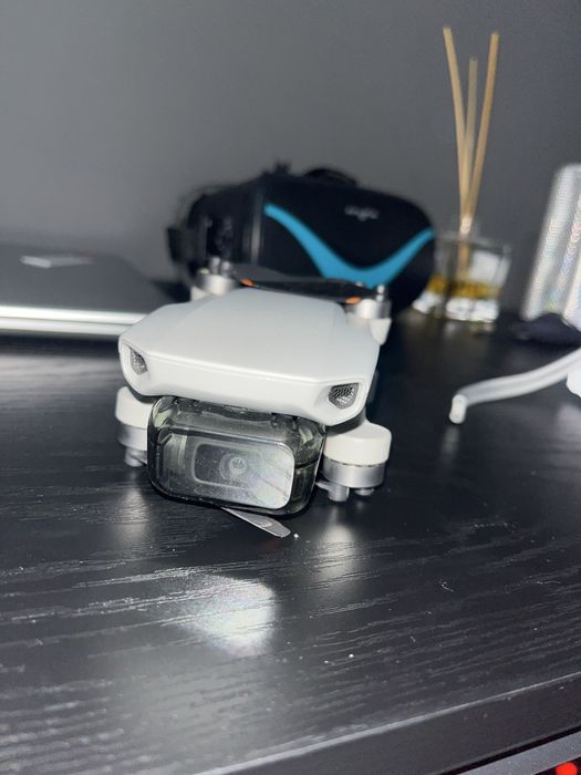Drona dji mini SE