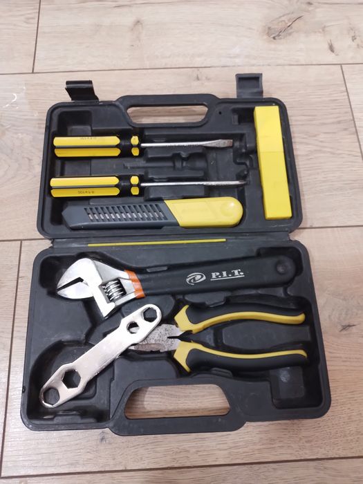 Инструменты набор с кейсом