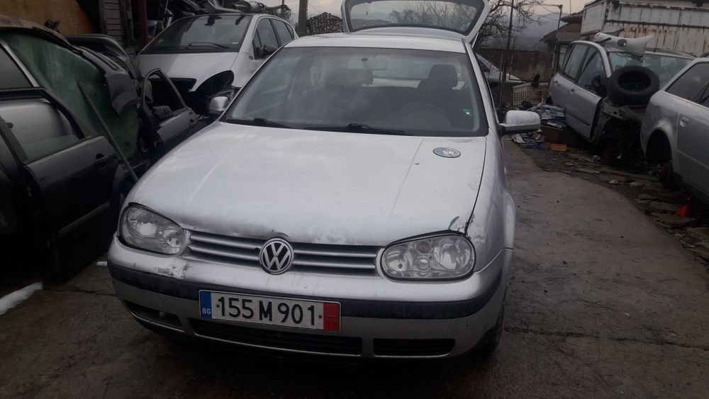 фолксваген голф 1.4 16v Volkswagen Golf 1.4 16 v само на части