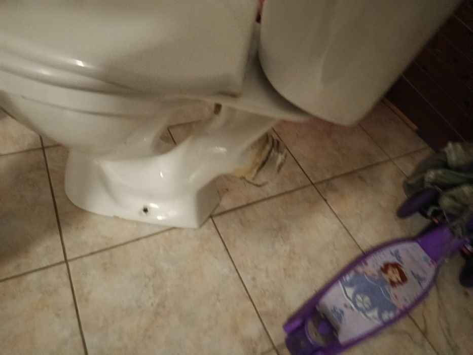 унитаз продам не дорого