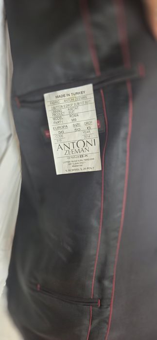 Продам мужской костюм