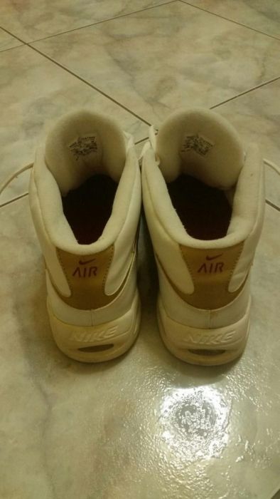 Adidasi NIKE- AIR made in Vietnam