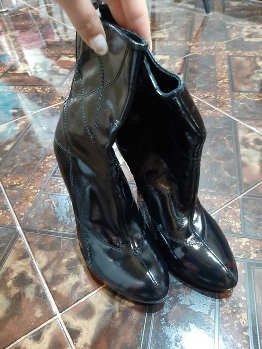 Vand cizme dama, elegante, toc inalt, 38
