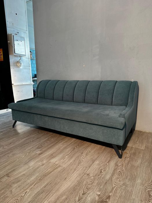 Продам диван , в хорошем состоянии