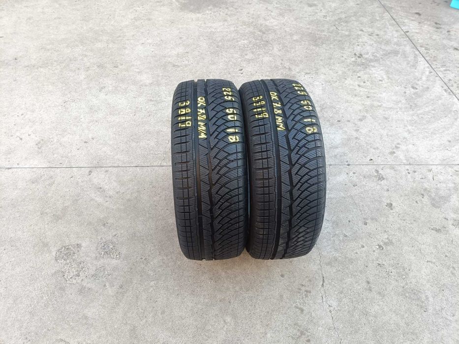 Doua anvelope iarna 225 50 18 michelin pilot alpin PA 4 profil 7,8 mm