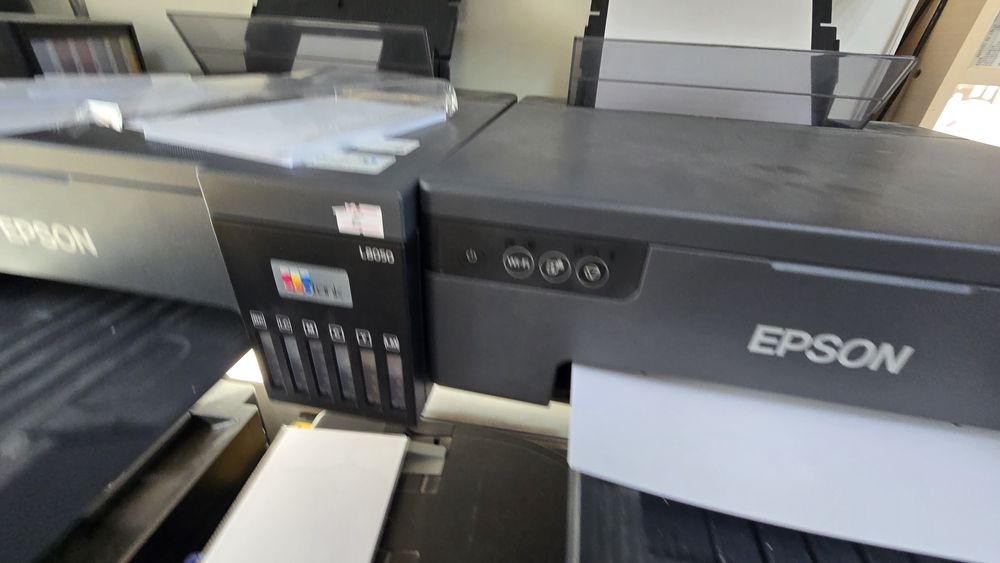 Продам Epson l8050