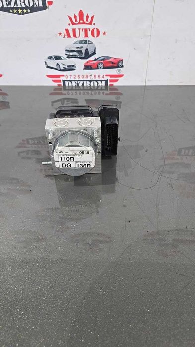 Pompa ABS Renault Clio IV / Dacia Sandero / Stepway II (B8_) Logan II