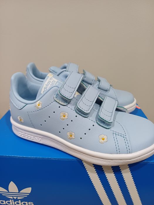 Детски обувки Адидас