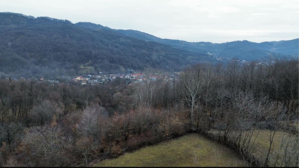 Vând teren pretabil pentru investiție, Pucioasa Dâmbovița