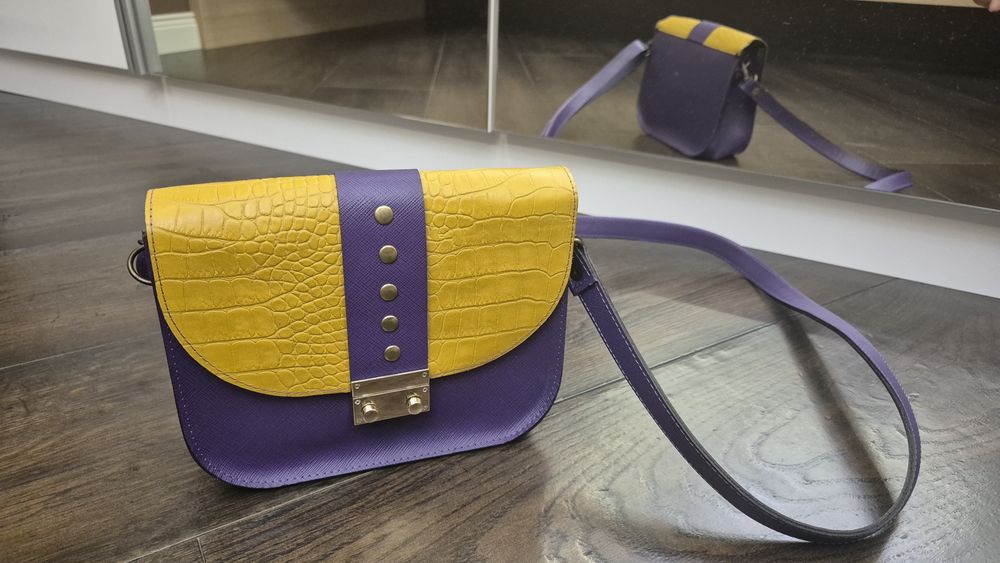 Ръчно изработена малка чанта