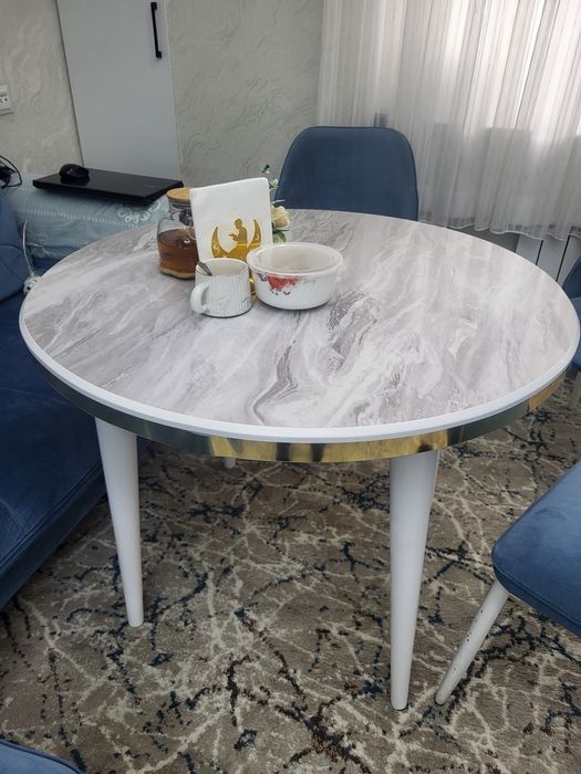 Стол круглый 100х100см