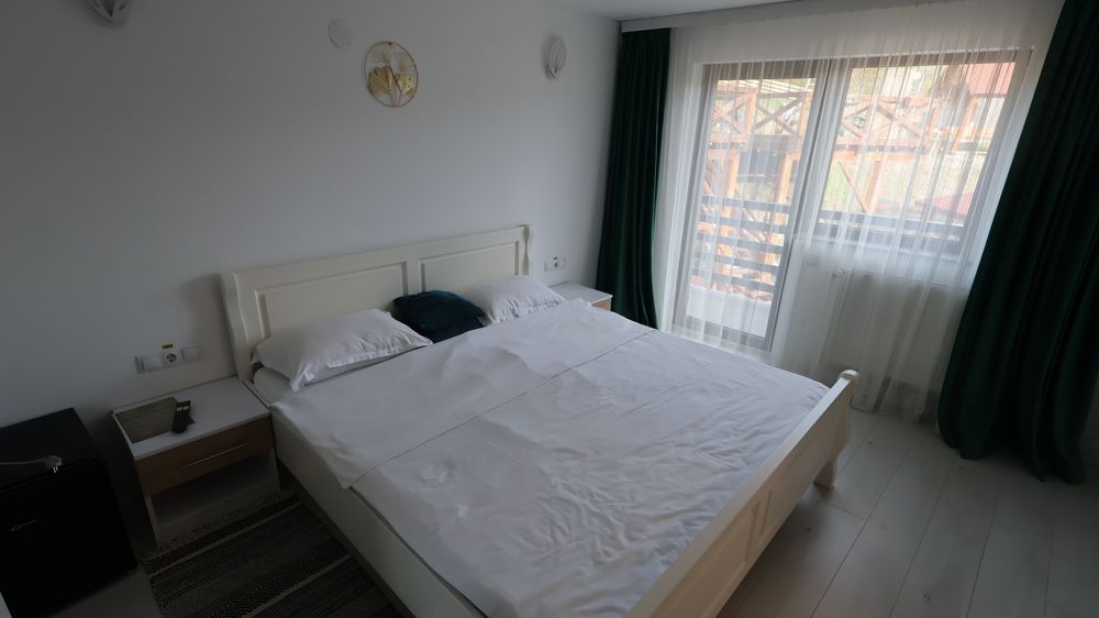 Cazare Montan Residence Sadova 24/24