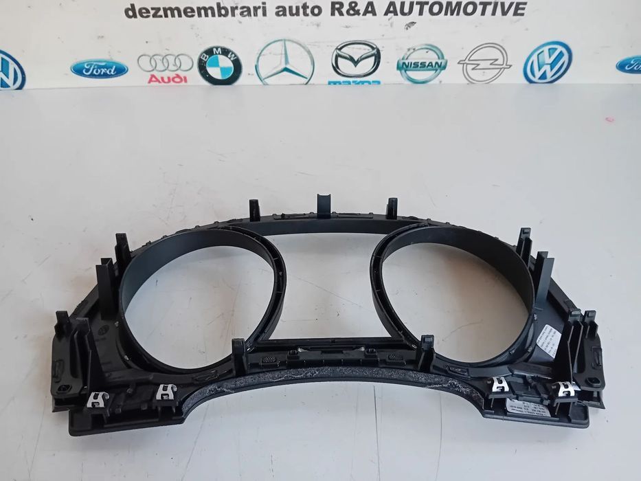 Ornament Ceasuri Bord Vw Passat B8 An 2014-2020 Volan Stanga Motor DFG Cutie Automata UAX