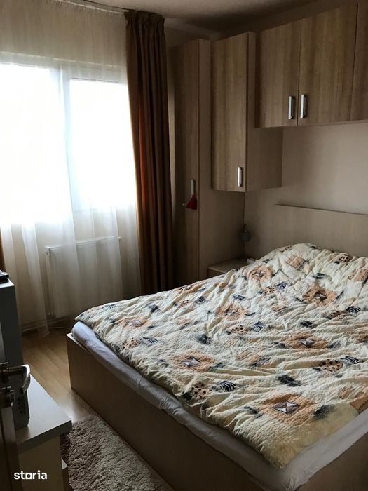 Inchiriez apartament 3 camere - cartier Manastur - Cluj