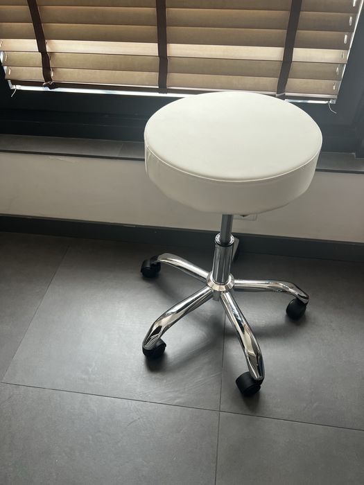 Стол на колелца Киев -24 месеца гаранция