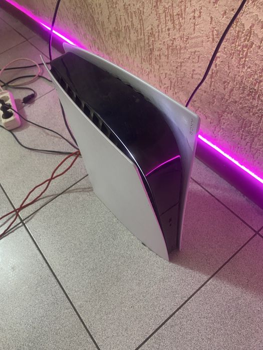 Продам ps5 с телевизором