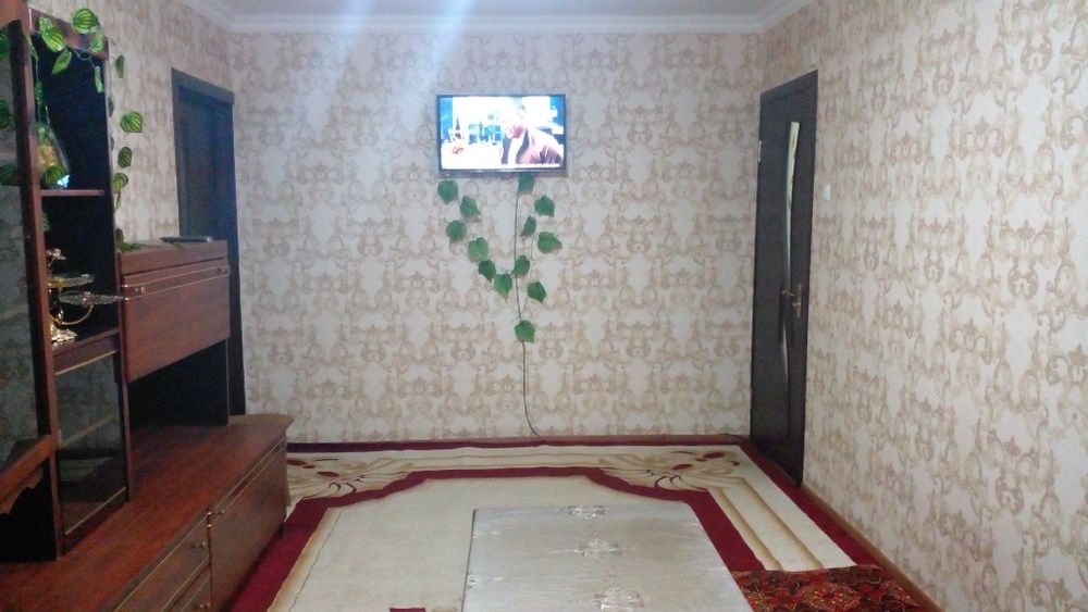 Прадаёця квартира 2 хоналик