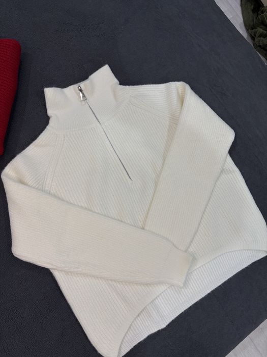 Продам кофты на полузамке