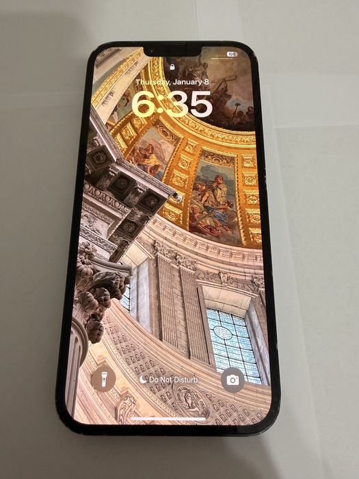 Vând iPhone 14 Plus