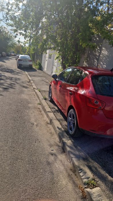 Seat ibiza 1.6 dizel  pret 4000 lei