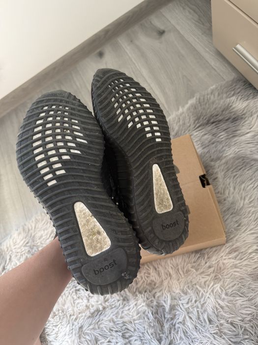Yeezy 350 beluga