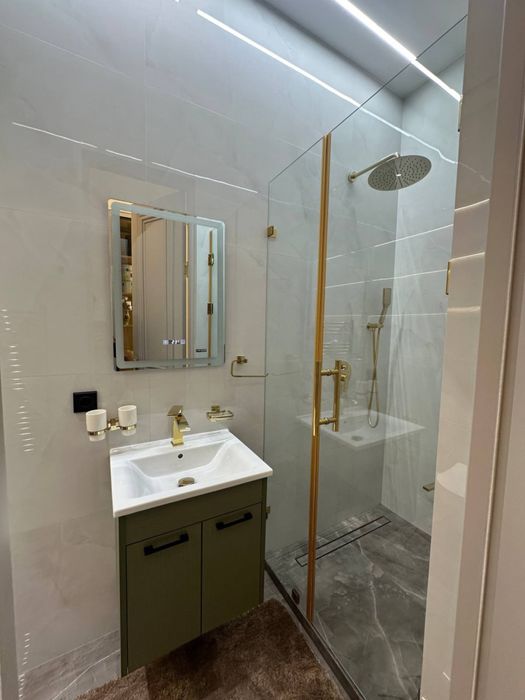 Продается 4 комн квартира в Яккасарайском районе V315