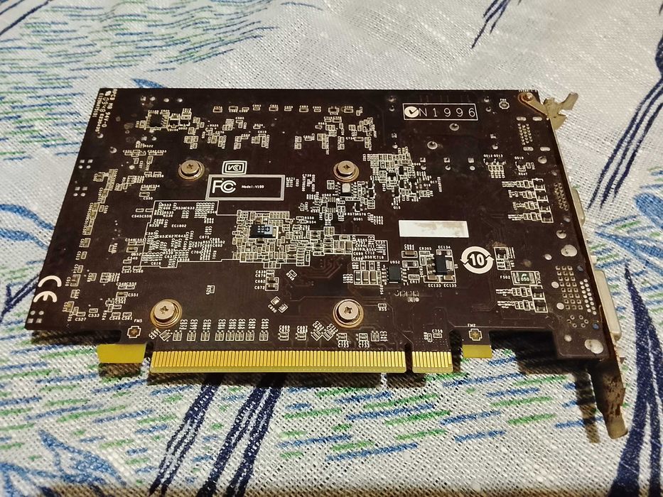 Видеокарта MSI N220GT-MD512 (512 МБ)