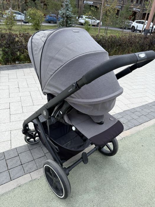 Продам коляску cybex bailos s