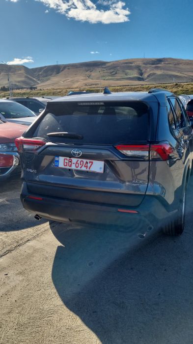 Продам Toyota rav4 2019 г.в.
