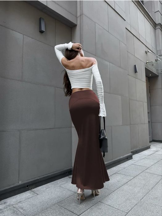 Продам блузку бордового цвета