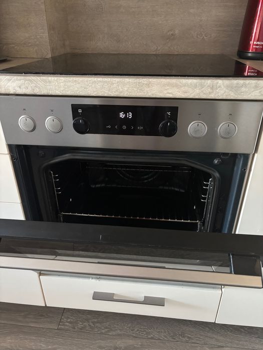 Фурна с плот за вграждане Gorenje