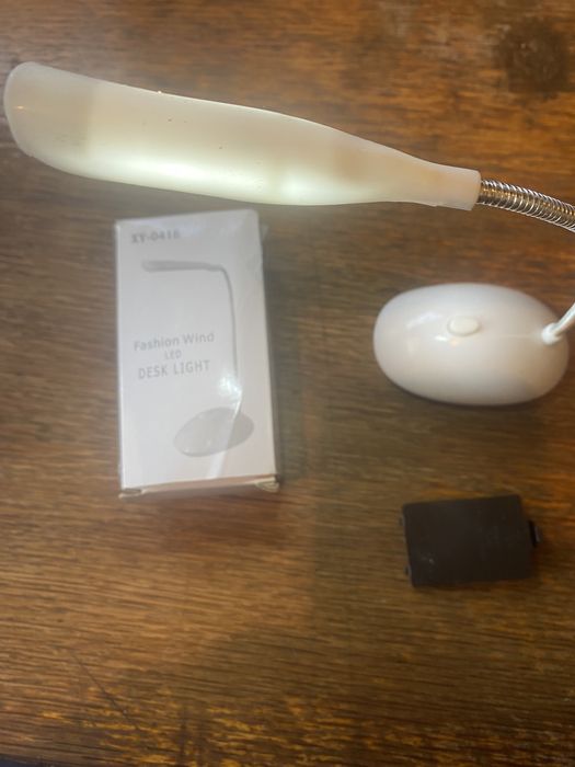 Лед настолни лампи