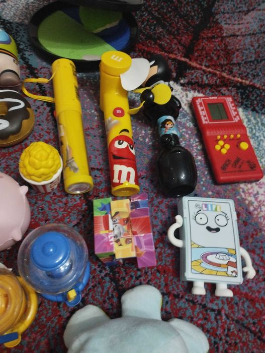 Сет играчки за 15 лв.