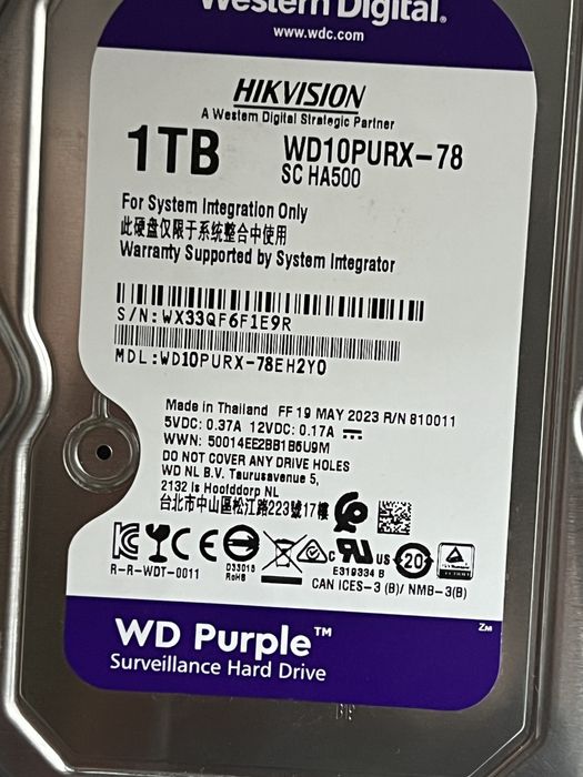Жесткий людиск 1 ТБ WD HIKVISION