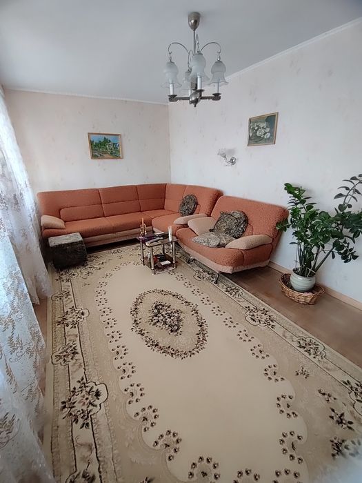 Продается 3-комн (3-19, 4 эт)