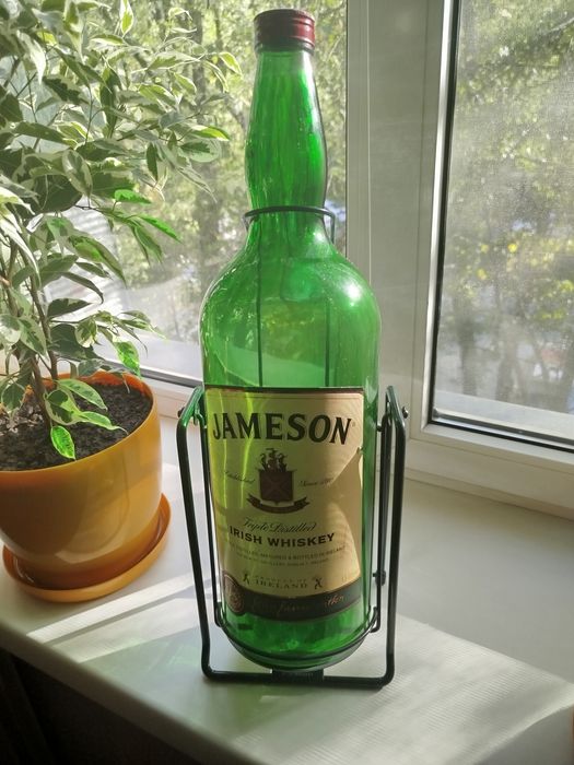 Банки пятилитровые