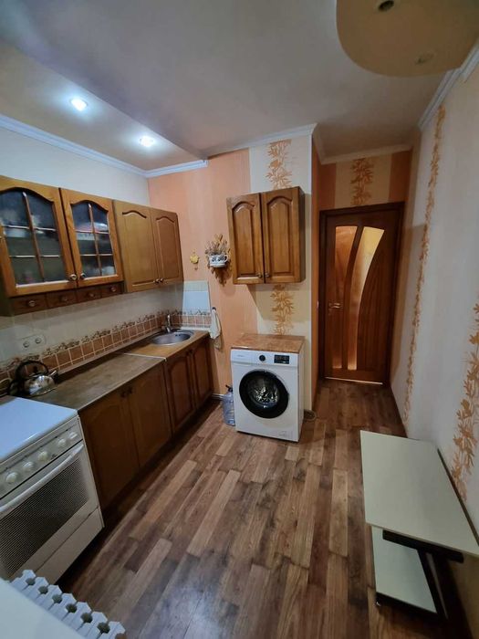 Дава се под наем Едностаен апартамент в София, Фондови жилища - 45 кв.м за 350 € - Снимка #2