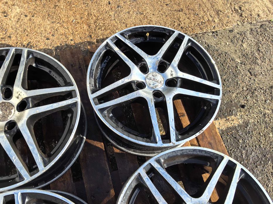 16 цола 5 х 112 мм Фолксваген / Ауди / Мерцедес / Шкода - 7 Инча/ ЕТ35