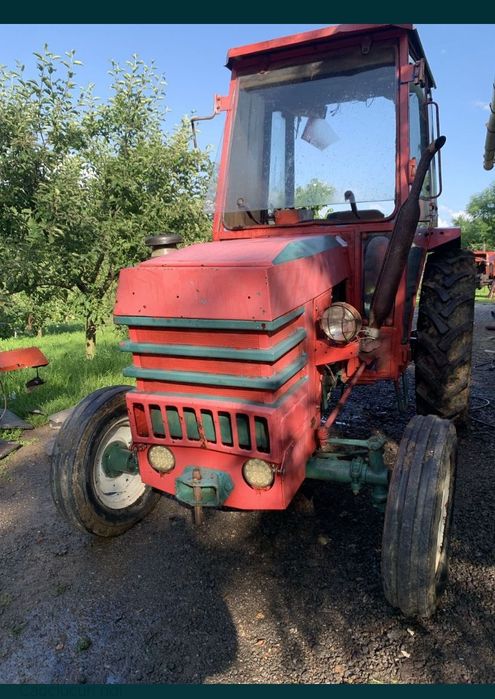 Tractor u445                   .