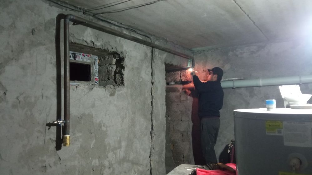 Svarshik. Rizak Gazosvarshik. Santexnik. Rezak xizmati