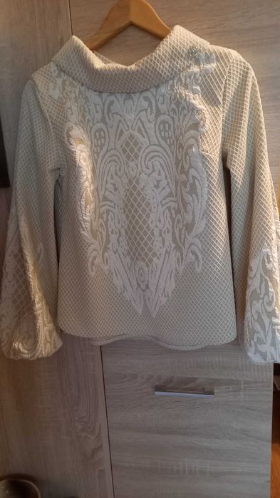 Дамска блуза Lucy с бляскави нишки