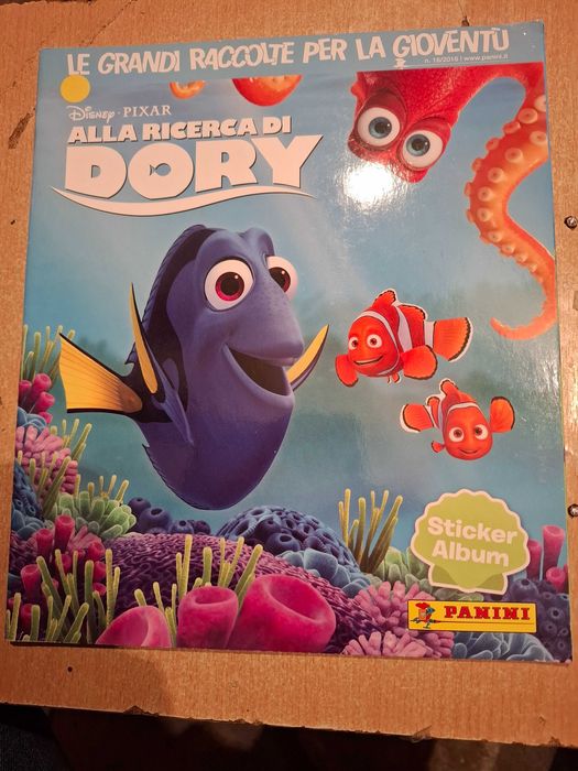 Album stickere dory