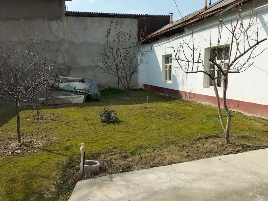 Xuvaydoda  uy sotiladi