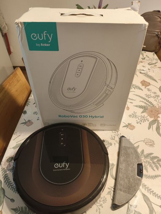 Прахосмукачка робот RoboVac G30 Hybrid