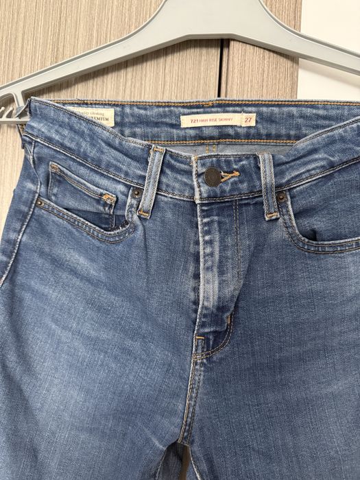 Blugi Levi’s marimea M