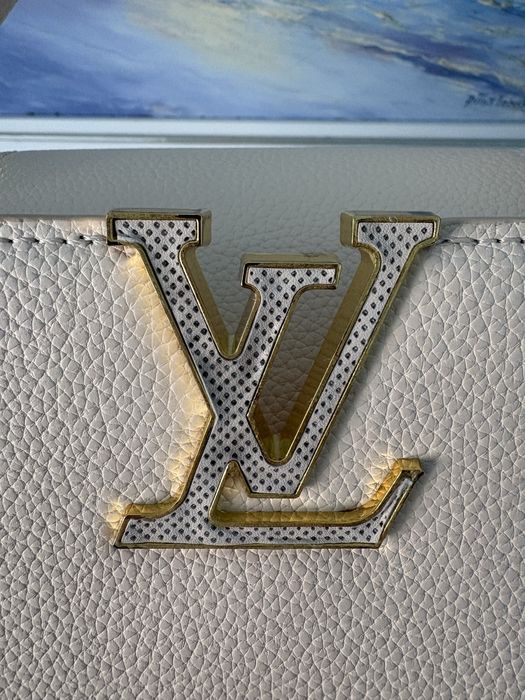 Дамска чанта – LVT