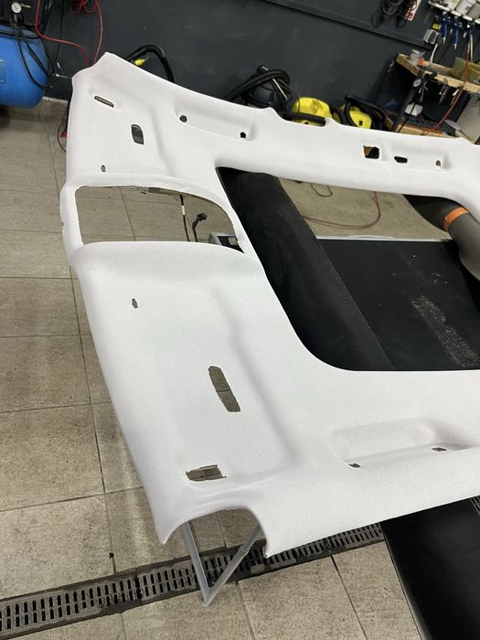 Reconditionare plafon Retapitare plafon Tapitare plafon