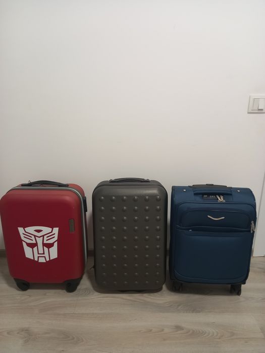 Vând 2 trolere  !